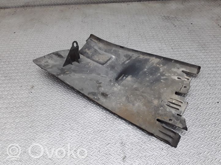 Nissan Primastar Osłona pod zderzak przedni / Absorber 8200066570