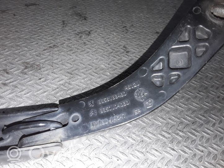 Peugeot 307 Braccio della spazzola tergicristallo anteriore 9656189480