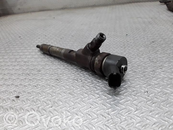 0445110085 Toyota Yaris Fuel injector, 30.00 € RRR