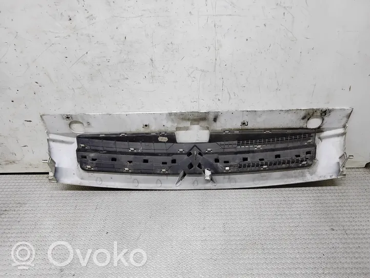 Citroen Berlingo Maskownica / Grill / Atrapa górna chłodnicy 9644758077