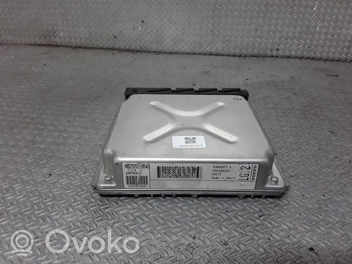 Volvo V70 Calculateur moteur ECU 30684877A