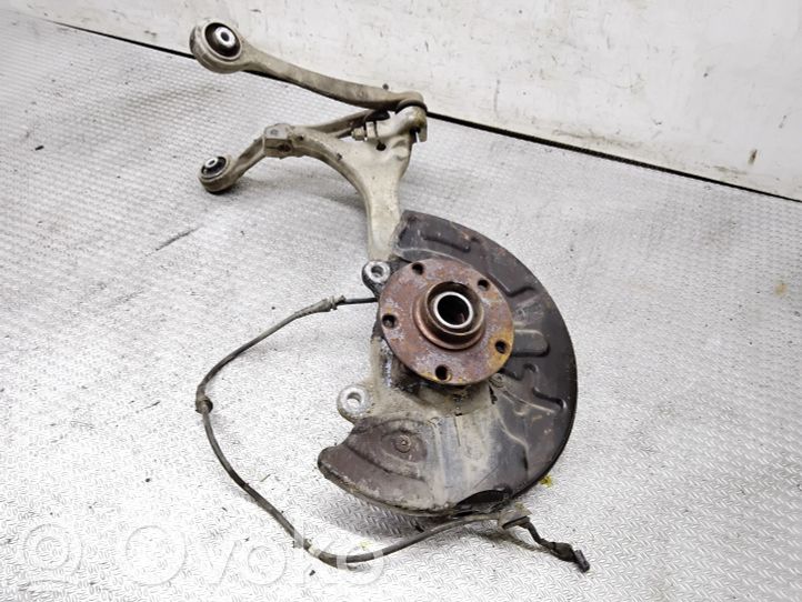 Audi A4 S4 B6 8E 8H Front wheel hub spindle knuckle, 45.00 € RRR