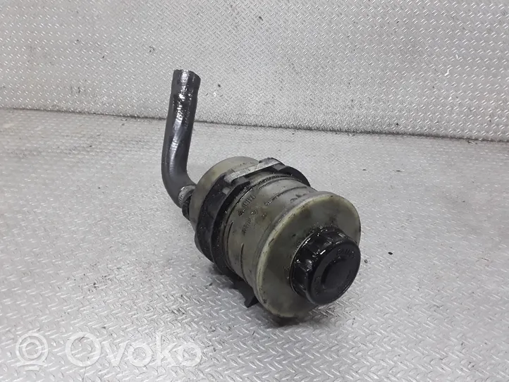 Opel Vivaro Réservoir de liquide de direction assistée 7700782884