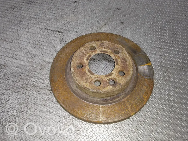 Volkswagen Transporter - Caravelle T4 Rear brake disc 