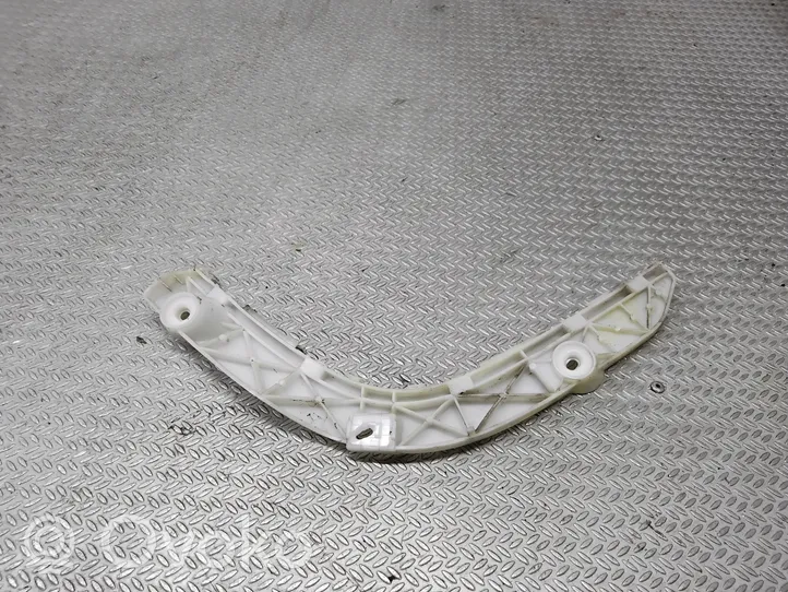 Mazda CX-7 Support de pare-chocs arrière EG21502J1