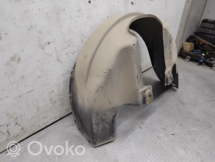 Volvo V50 Pare-boue passage de roue avant 