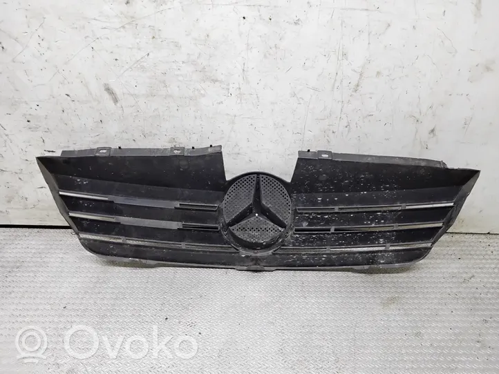 Mercedes-Benz Vaneo W414 Grille calandre supérieure de pare-chocs avant A4148800085