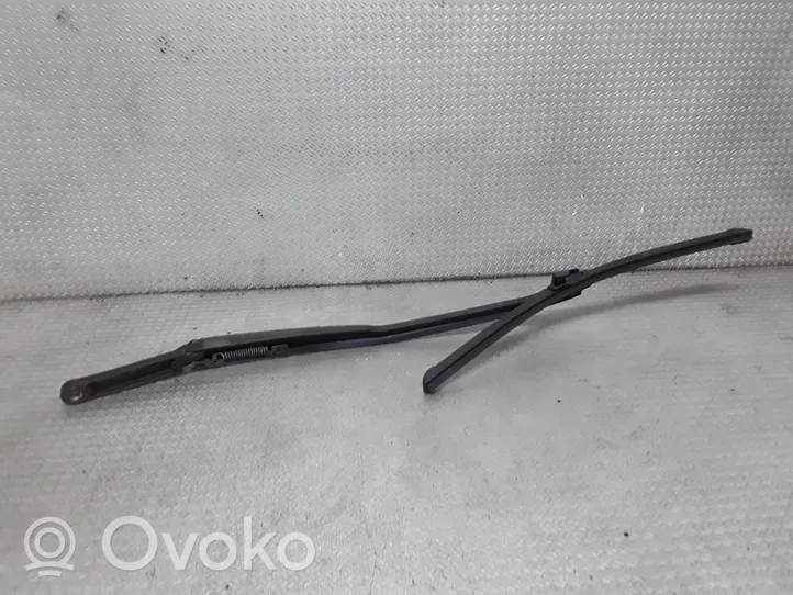 Volkswagen Phaeton Windshield/front glass wiper blade 