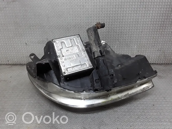 Citroen C5 Lampa przednia 9644275380