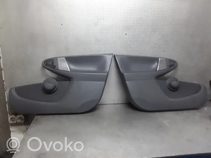 Toyota Aygo AB10 Fotele / Kanapa / Boczki / Komplet 