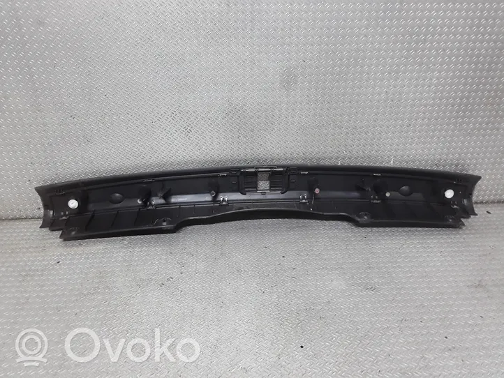 Audi A4 S4 B7 8E 8H Rivestimento di protezione sottoporta del bagagliaio/baule 8E9864483C