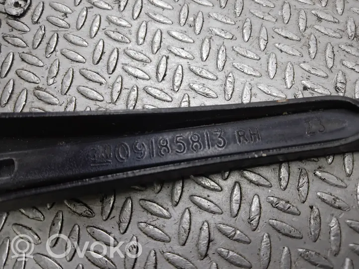 Opel Vectra C Windshield/front glass wiper blade 09185813