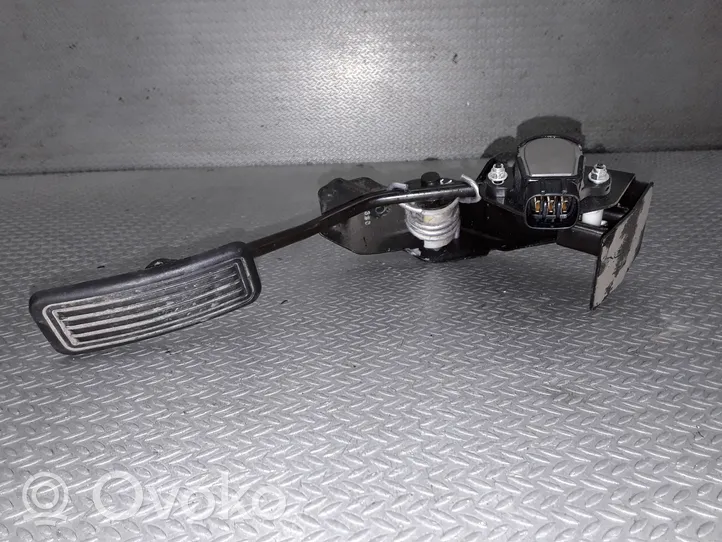 Toyota Avensis T250 Pedal del acelerador 7811135030