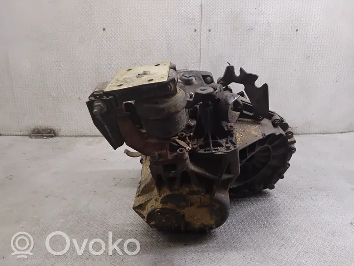 Ford Galaxy Manual 5 speed gearbox 957T7F096