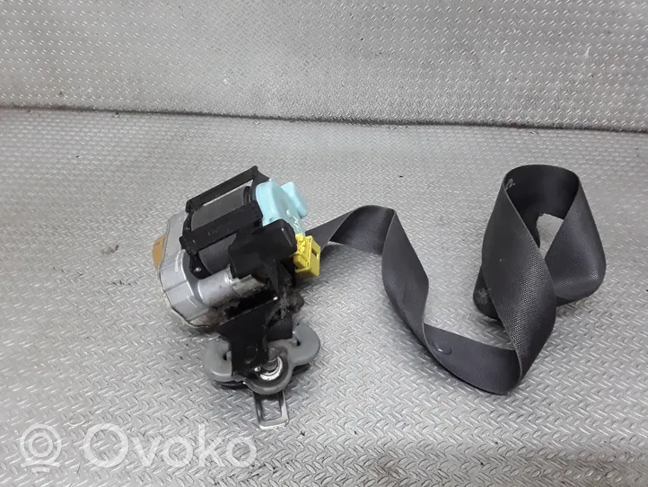 Honda CR-V Front seatbelt 