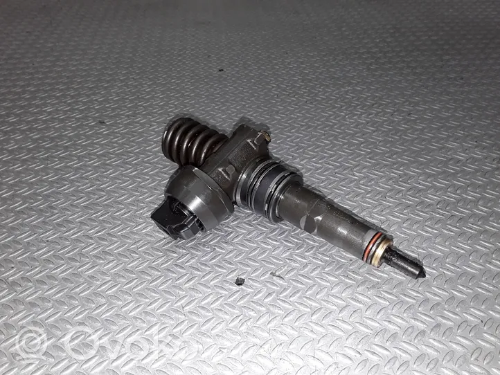 Audi A4 S4 B6 8E 8H Injecteur de carburant 038130073BD