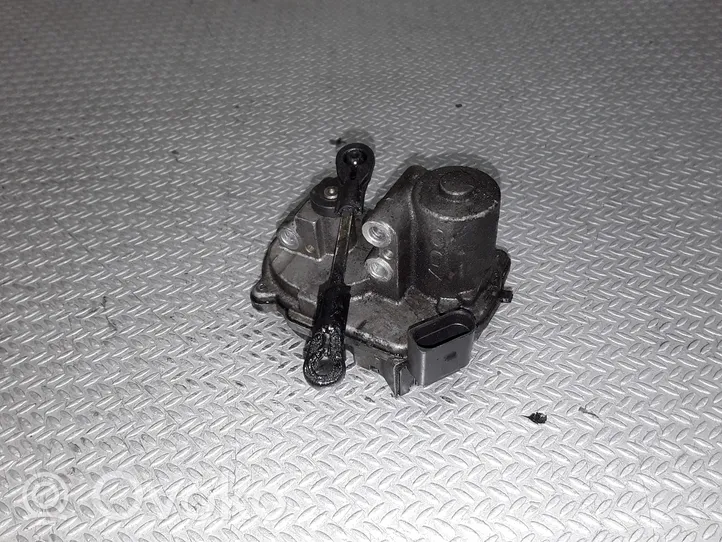 Audi A6 S6 C6 4F Attuatore/motore della valvola del collettore di aspirazione 059129086D