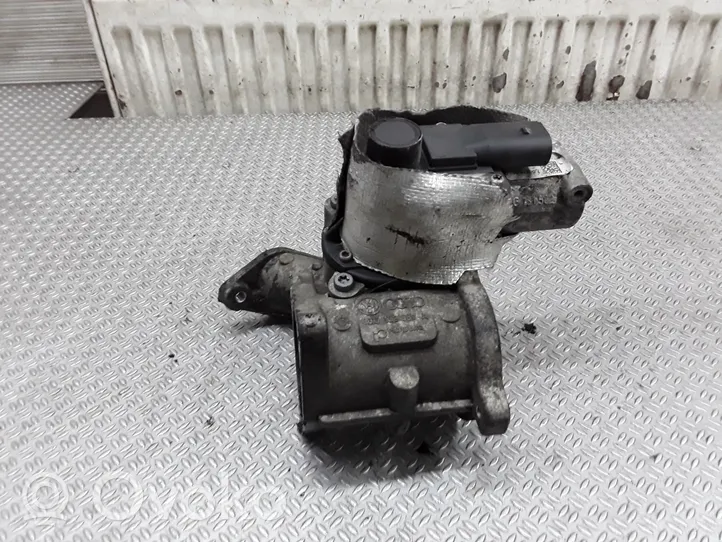 Volkswagen PASSAT B6 EGR valve 03G129637A
