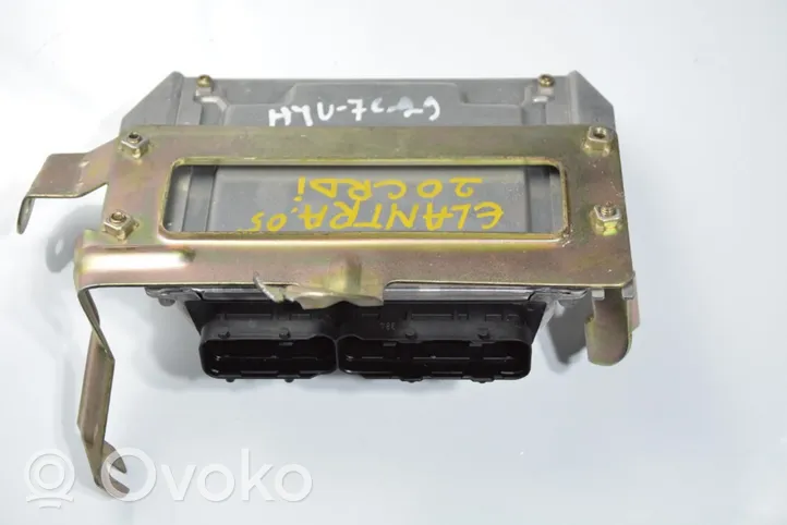 Hyundai Elantra Unité de commande, module ECU de moteur 0281010576