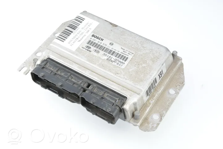 Hyundai Elantra Komputer / Sterownik ECU silnika 0281010575