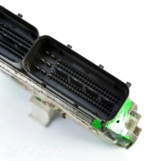 Volkswagen Jetta V Motora vadības bloka ECU 03G906016HJ