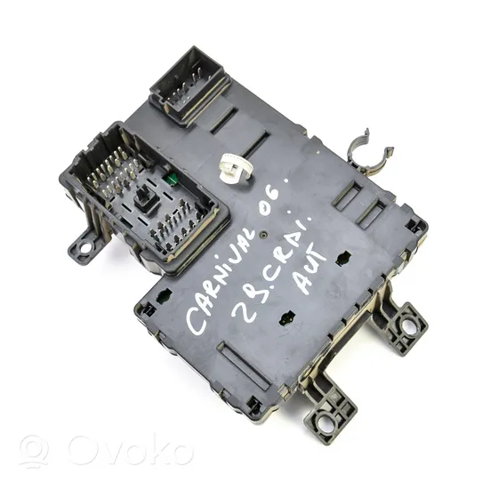 KIA Carnival Komputer / Sterownik ECU i komplet kluczy 391044X910