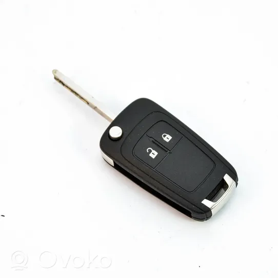 Opel Corsa E Virtalukon kytkin 13496349