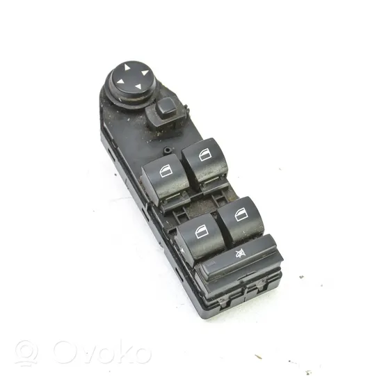 BMW X3 E83 Electric window control switch 3414353