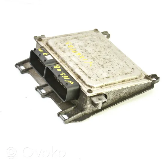 Mercedes-Benz A W169 Aizdedzes ECU komplekts A2661530391