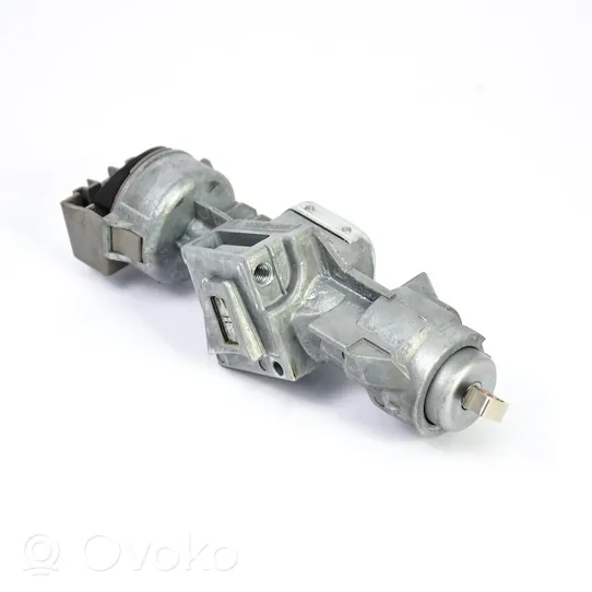 Ford Mondeo MK IV Virtalukon kytkin 3M51-3F880-AE