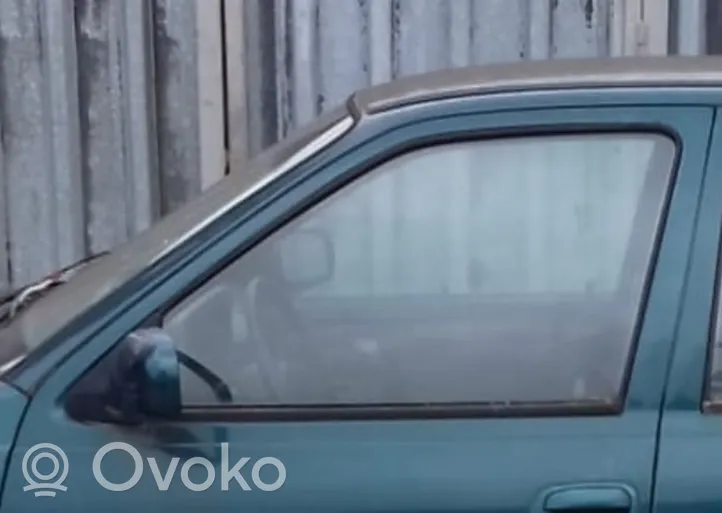 Daewoo Cielo Bīdāmo durvju stikls 