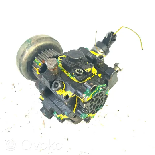 Volkswagen Touareg I Polttoaineen ruiskutuksen suurpainepumppu 0445010154