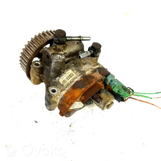 Dacia Duster Fuel injection high pressure pump 167003608R