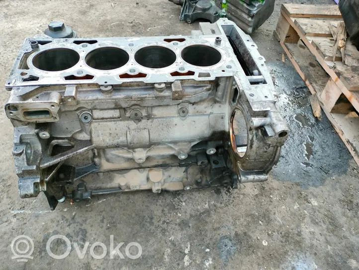 Opel Vectra C Engine block 