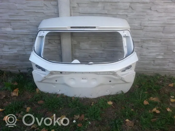 Ford Mondeo MK V Задняя крышка (багажника) 