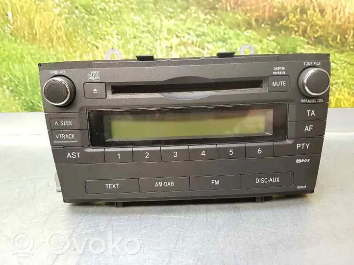 Toyota Avensis T270 Unidad delantera de radio/CD/DVD/GPS 8612005150