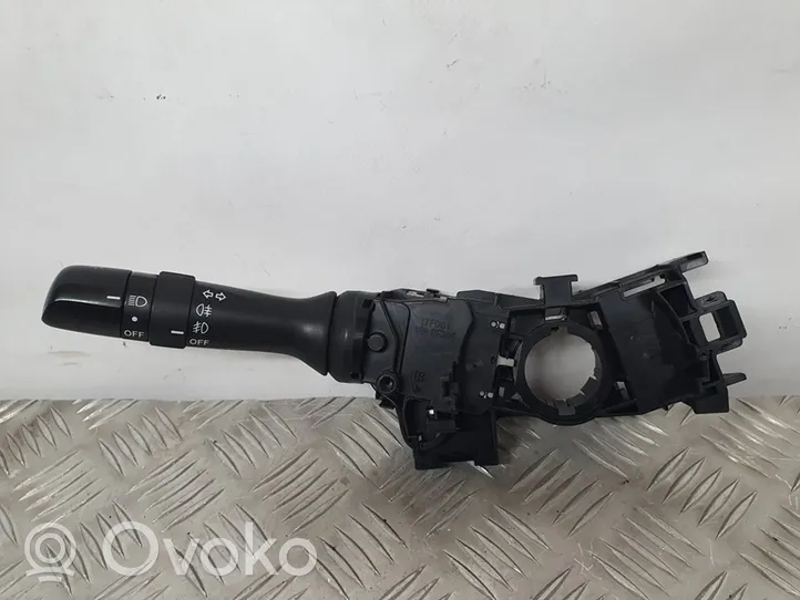 Toyota Auris 150 Valokatkaisija 0229017F245