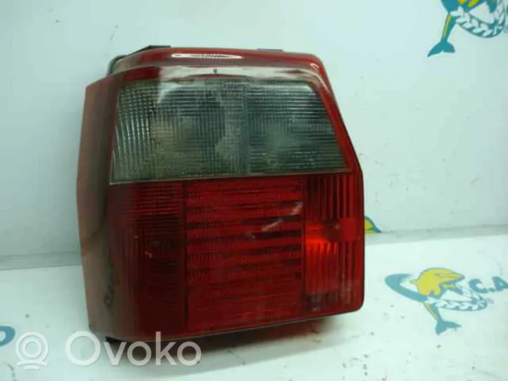 Fiat Uno Задний фонарь в кузове 