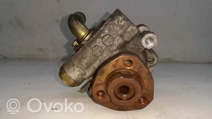 Volkswagen New Beetle Power steering pump 