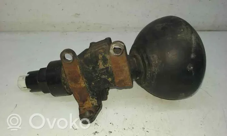 Toyota Land Cruiser (J100) Accumulateur de pression de réservoir suspension pneumatique 