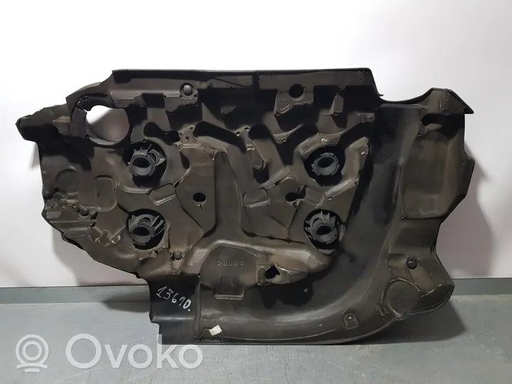Volvo XC60 Другая деталь двигателя 