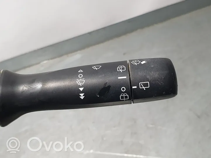 Peugeot 108 Wiper control stalk 