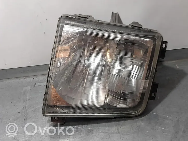 Volkswagen II LT Lampa przednia 