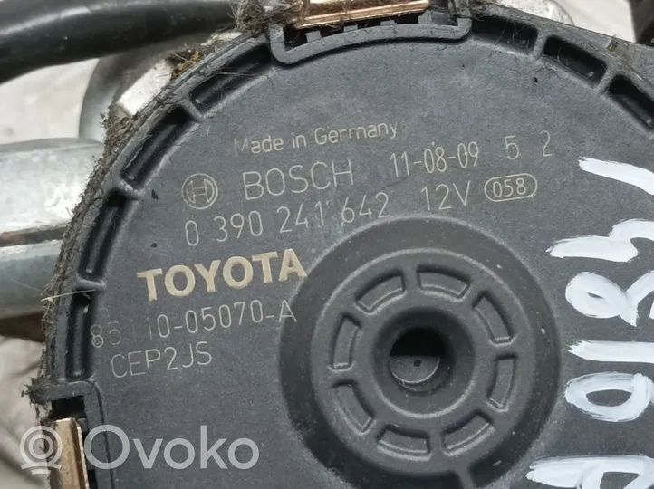 Toyota Avensis T270 Tringlerie et moteur d'essuie-glace avant 8501005080G