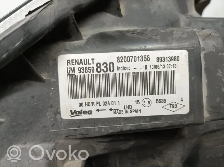 Renault Trafic I Phare frontale 8200701356