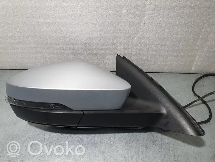 Skoda Octavia Mk3 (5E) Front door electric wing mirror 5E0857934