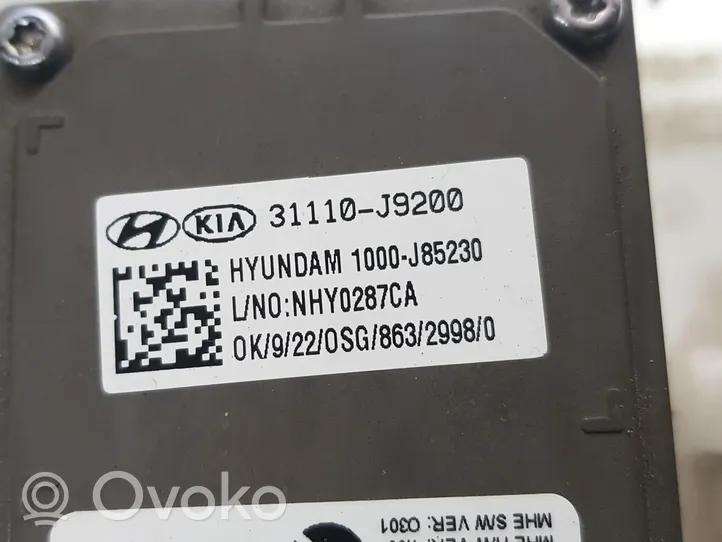Hyundai Kona I Polttoainesäiliön pumppu 31110J9200