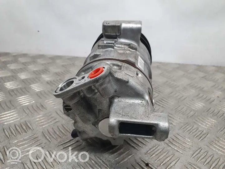 Suzuki SX4 Ilmastointilaitteen kompressorin pumppu (A/C) 55701201