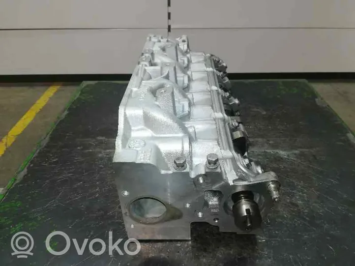 Renault Laguna I Engine head F9003