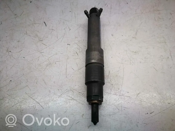 Seat Ibiza II (6k) Injecteur de carburant 028130202R